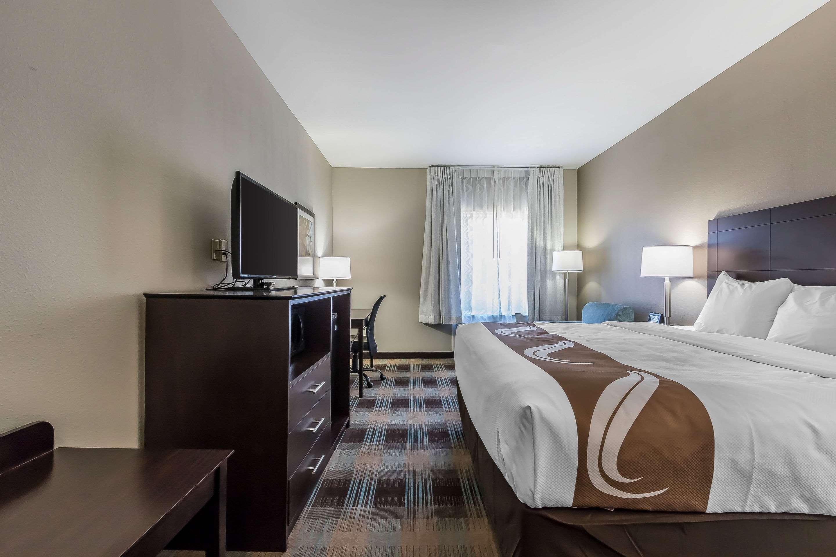 Quality Inn Pleasant View Bagian luar foto