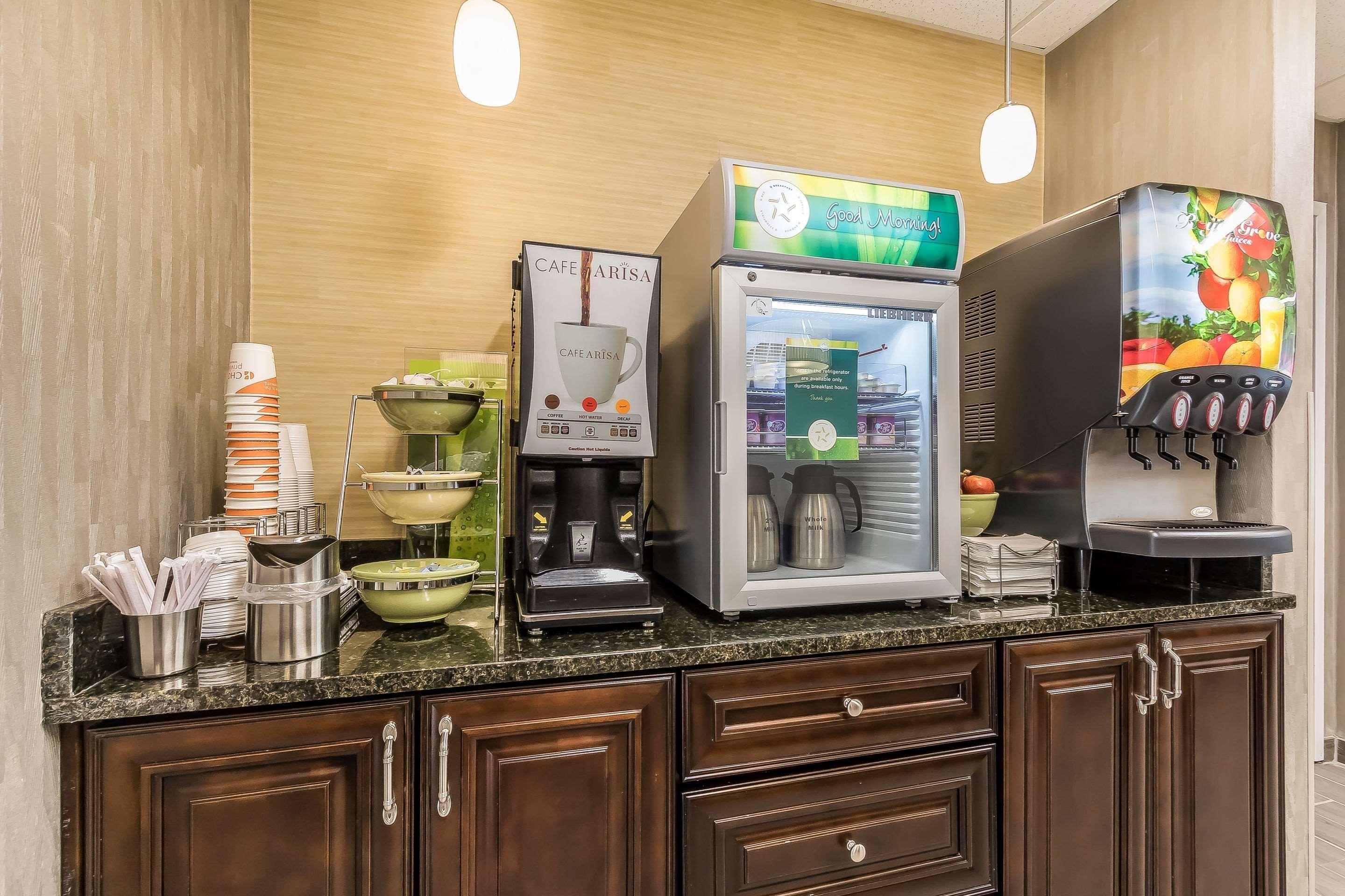 Quality Inn Pleasant View Bagian luar foto